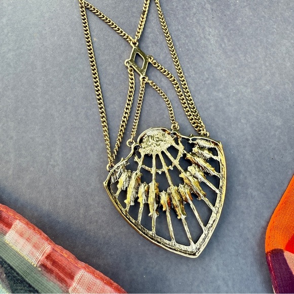 BCBGeneration NWT Tribal Black and Grey Statement Necklace - Picture 17 of 17